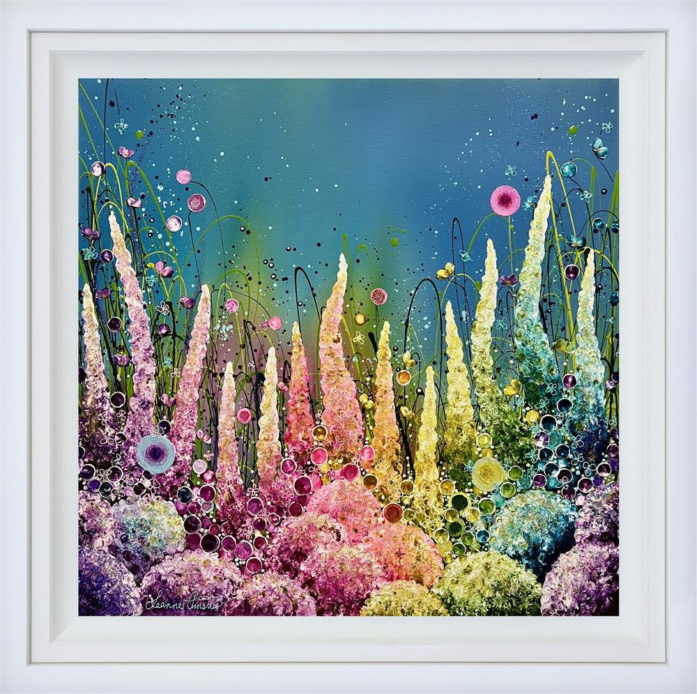 A Love That Transcends by Leanne Christie