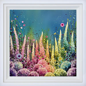 A Love That Transcends by Leanne Christie